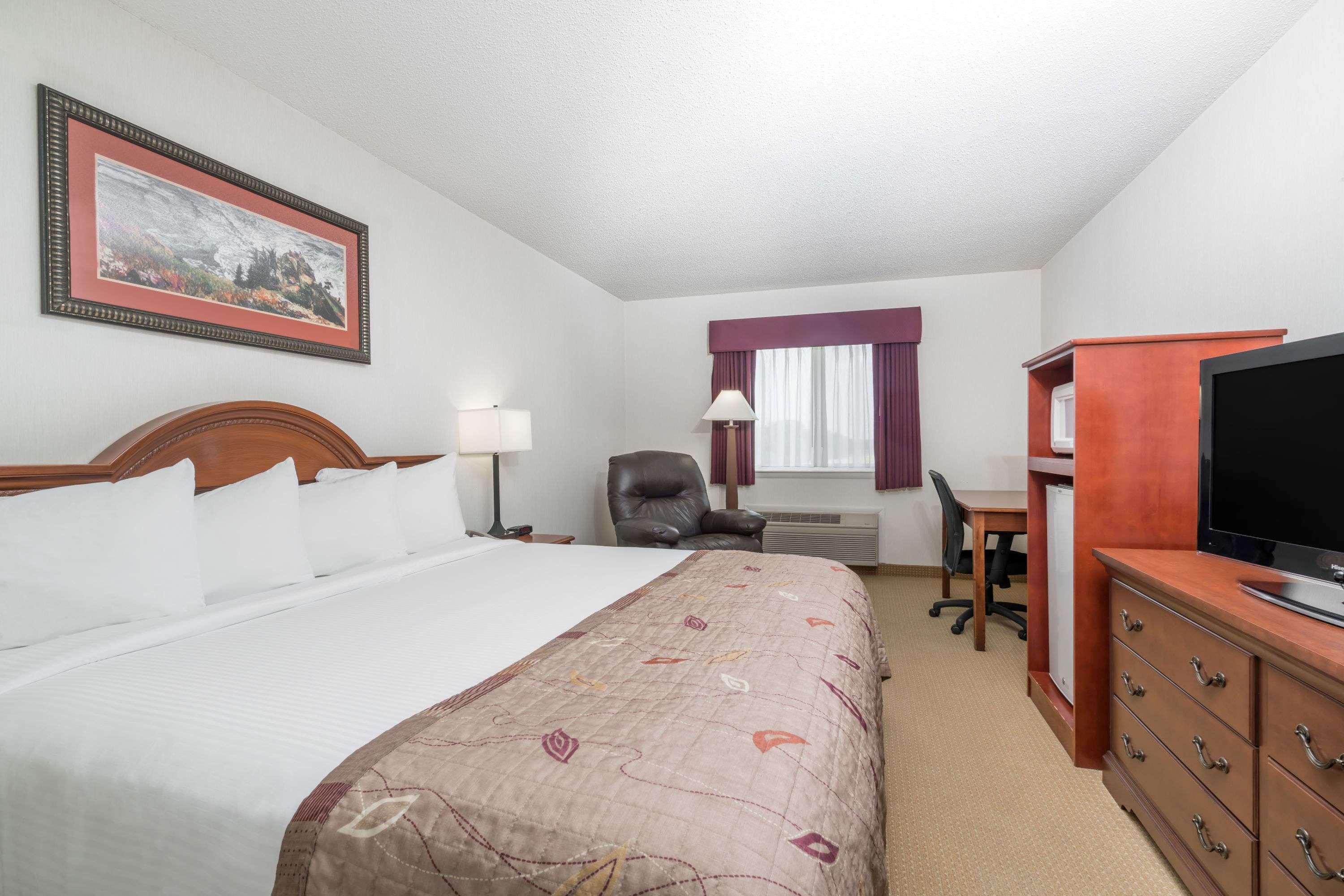 Baymont By Wyndham Marshfield Hotel Luaran gambar