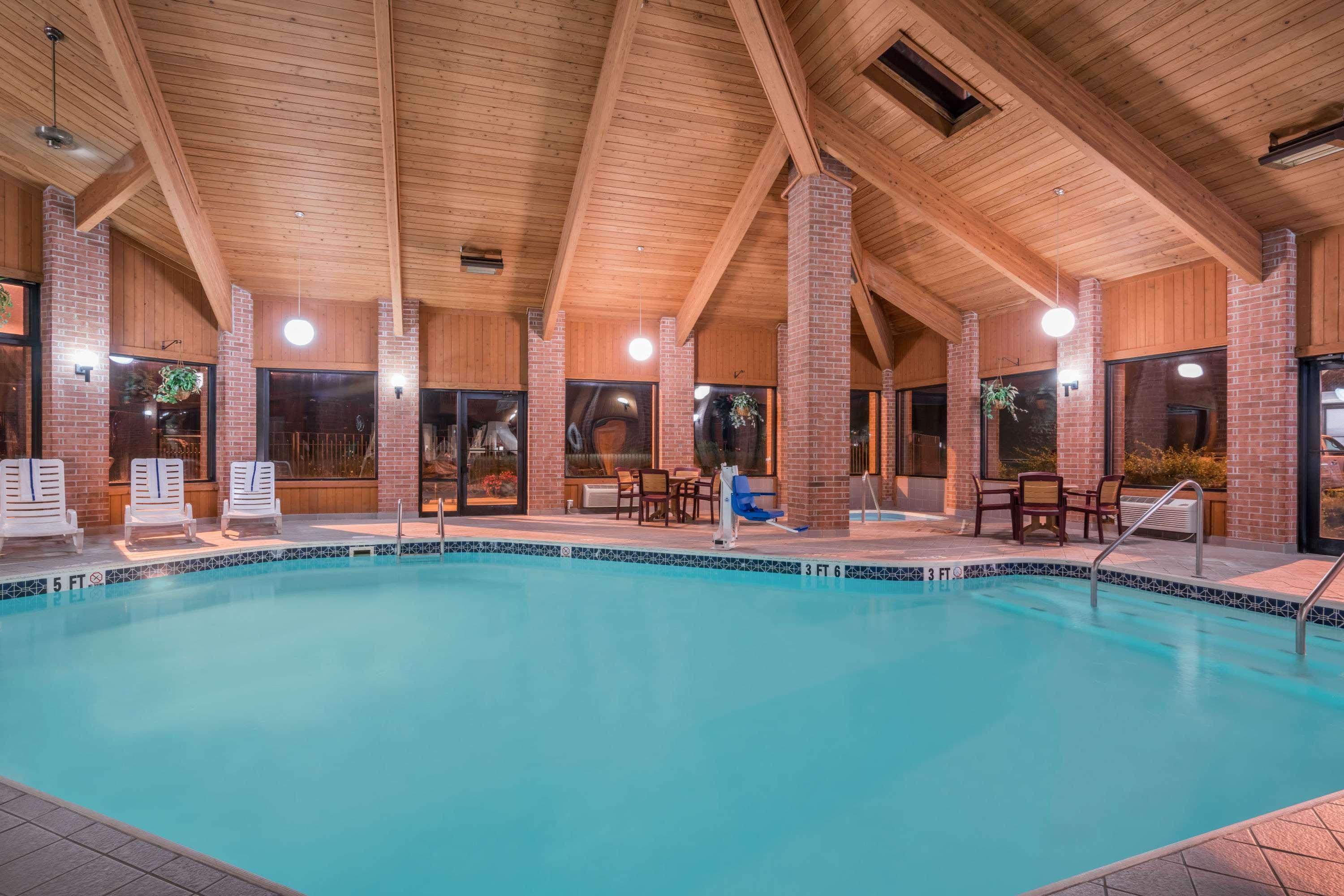 Baymont By Wyndham Marshfield Hotel Luaran gambar