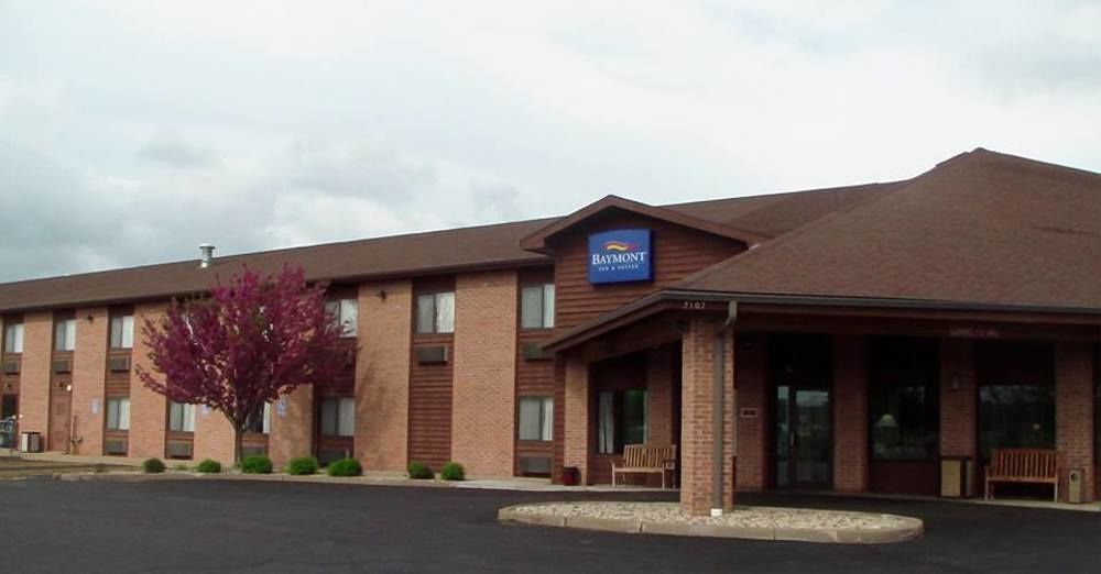 Baymont By Wyndham Marshfield Hotel Luaran gambar