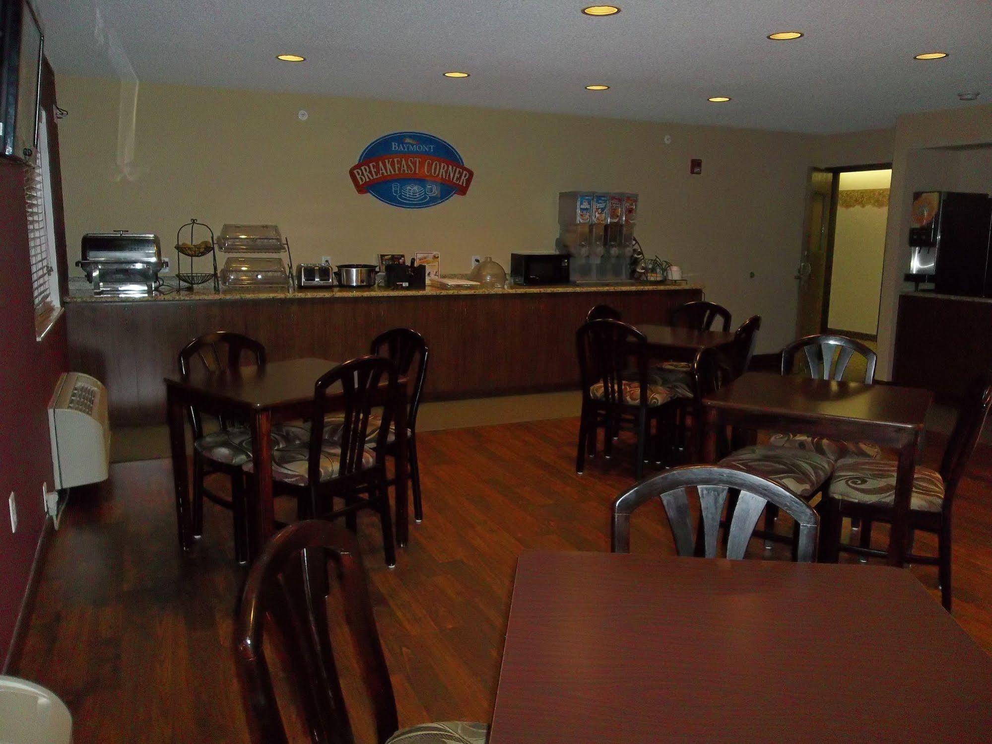 Baymont By Wyndham Marshfield Hotel Luaran gambar